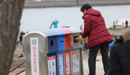 如何分類生活垃圾？四色垃圾桶，收納種類各不同