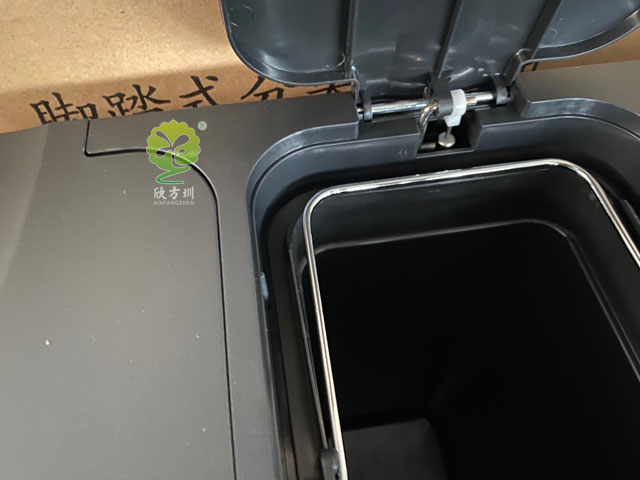27L腳踏不銹鋼室內(nèi)3分類(lèi)垃圾桶